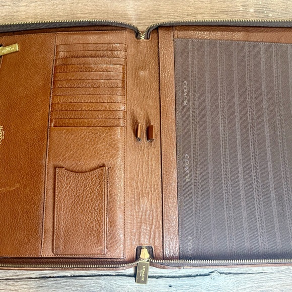 Coach Brown Leather Bi-Fold Portfolio / Notebook Organizer - Picture 3 of 5